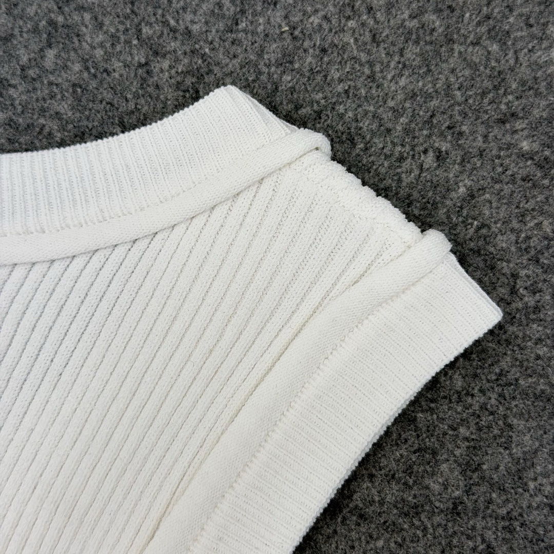1febf3d36c42482065a366c3a3f3f544_1780894593_1405.JPG