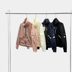 [Moncler] 몽클레르 마마시 후드 레인 재킷