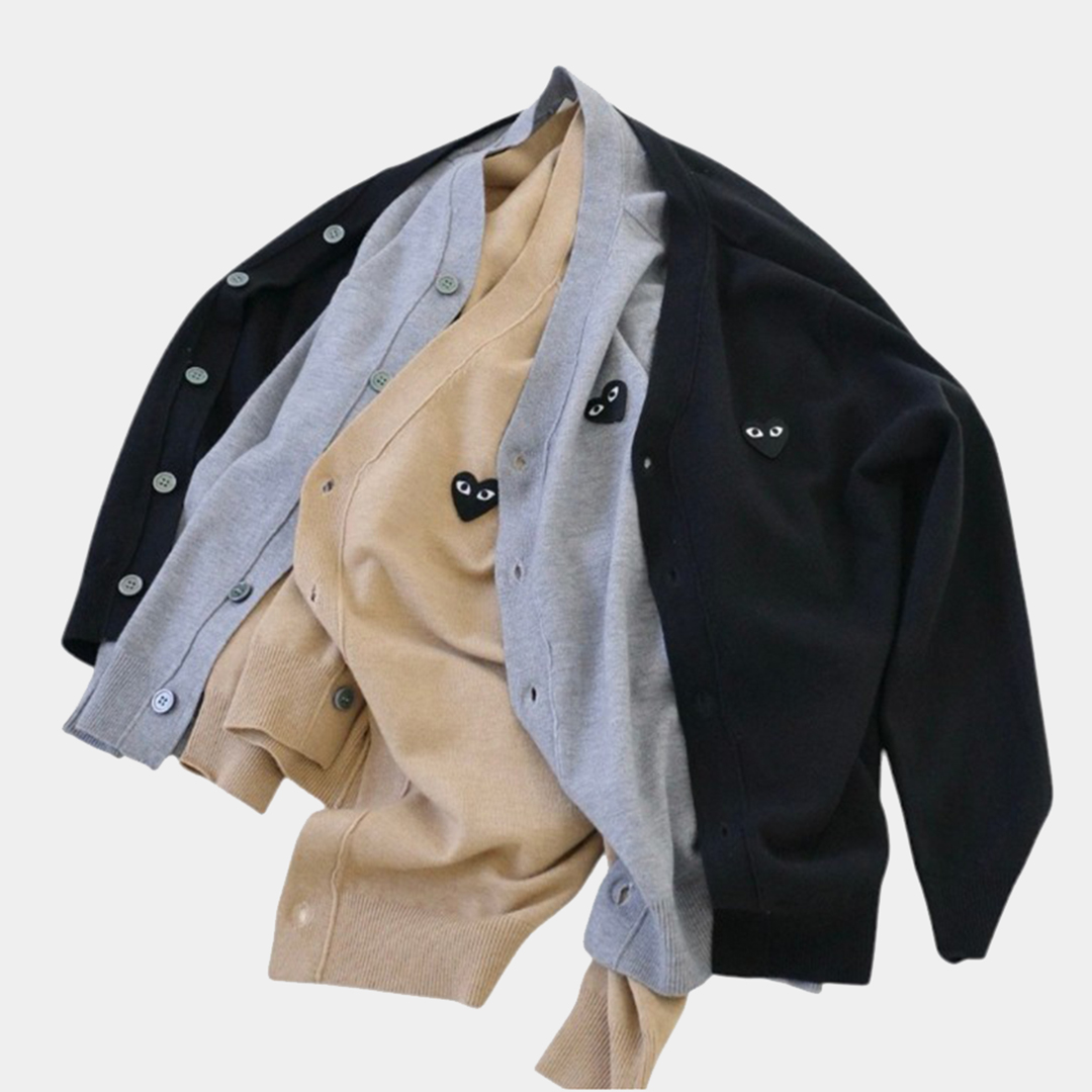 [Play Comme des Garçons] 꼼데가르송 블랙 하트 와펜 카디건